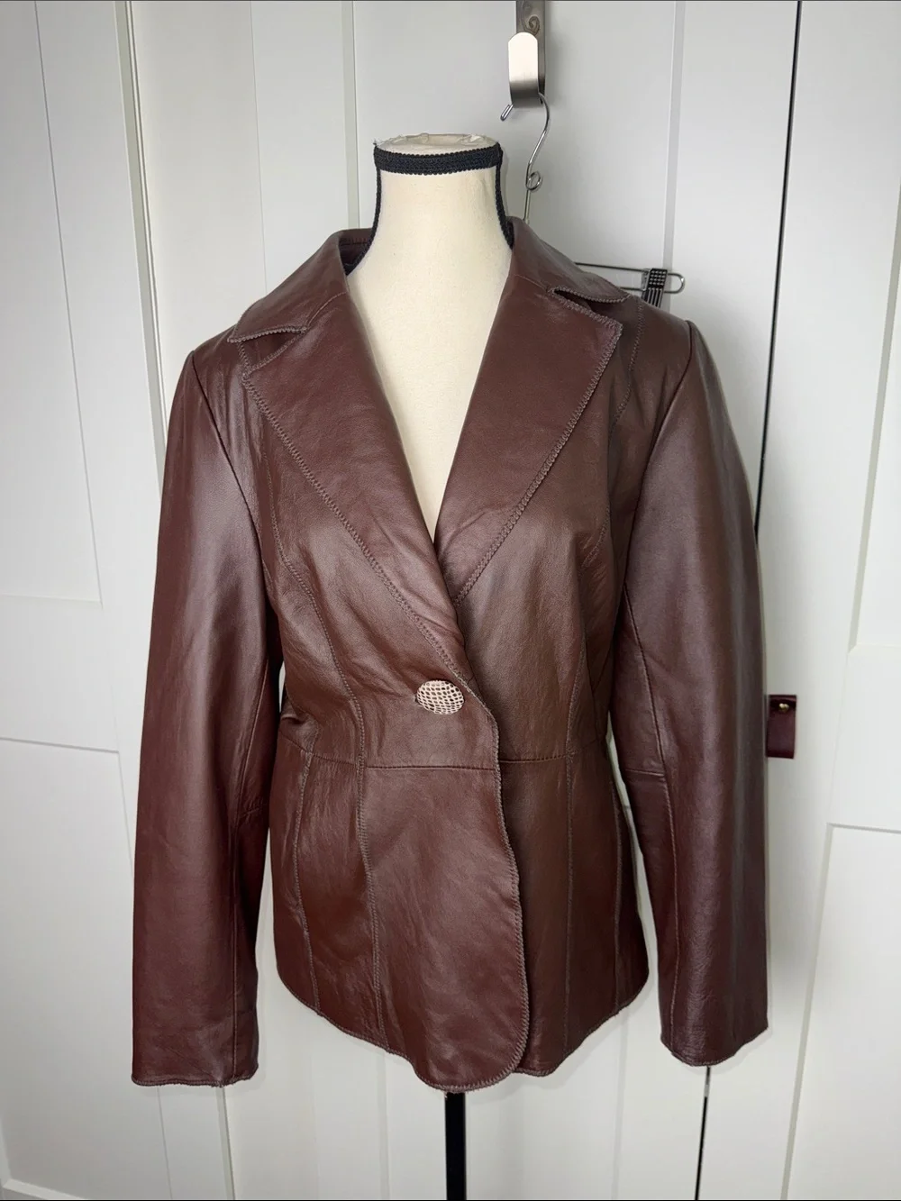Vintage brown genuine leather Chi by falchi button front funky lined jacket coat - Picture 3 of 10